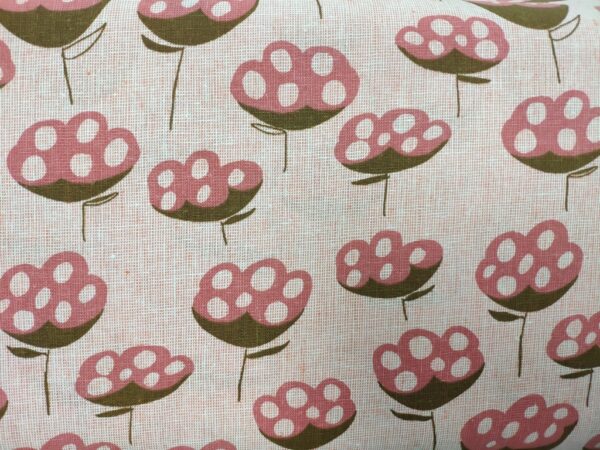 Rosa con Flores Rosas Driftless (55% Linen 45% Algodon) 45"